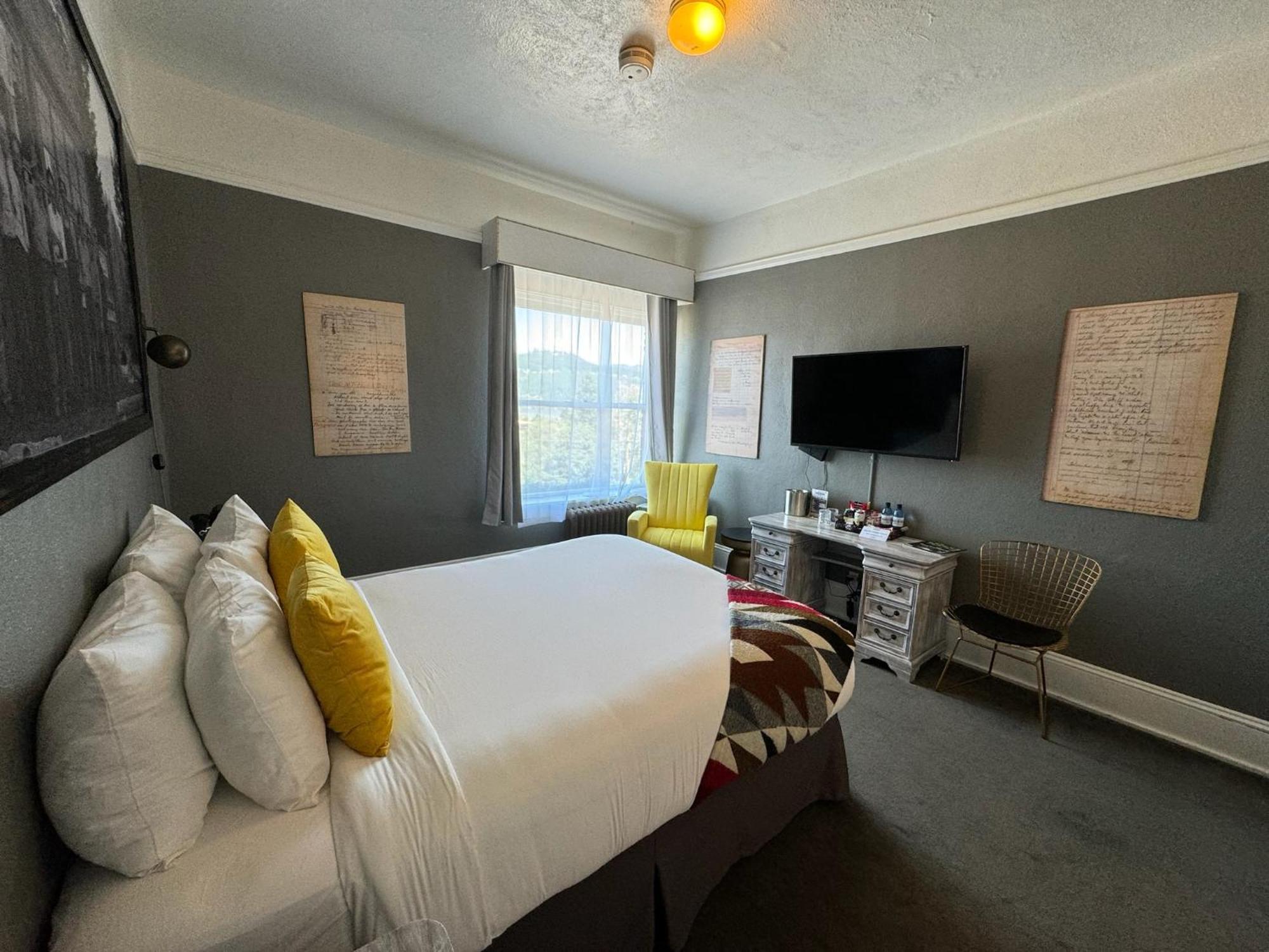 Hood River Hotel Экстерьер фото