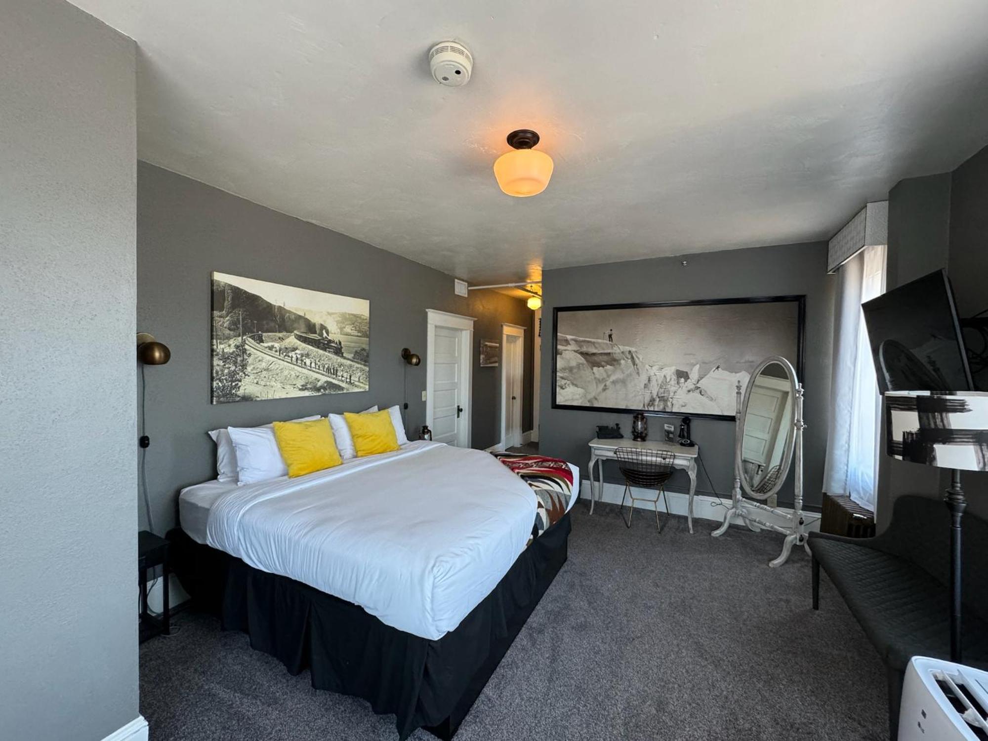 Hood River Hotel Экстерьер фото