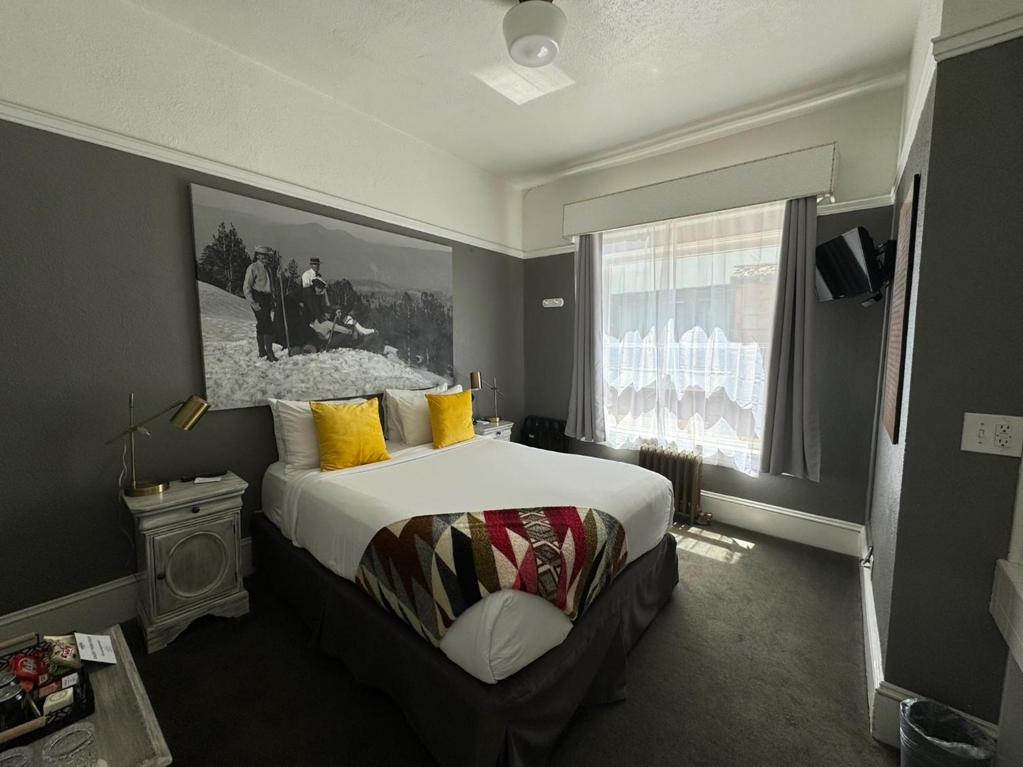 Hood River Hotel Экстерьер фото